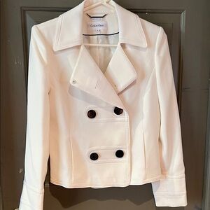 Calvin Klein Women's Cream Peacoat sz 6